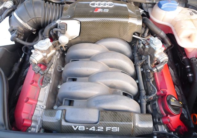 Audi RS4 V8 4.2 FSI Autohaus Wiaime